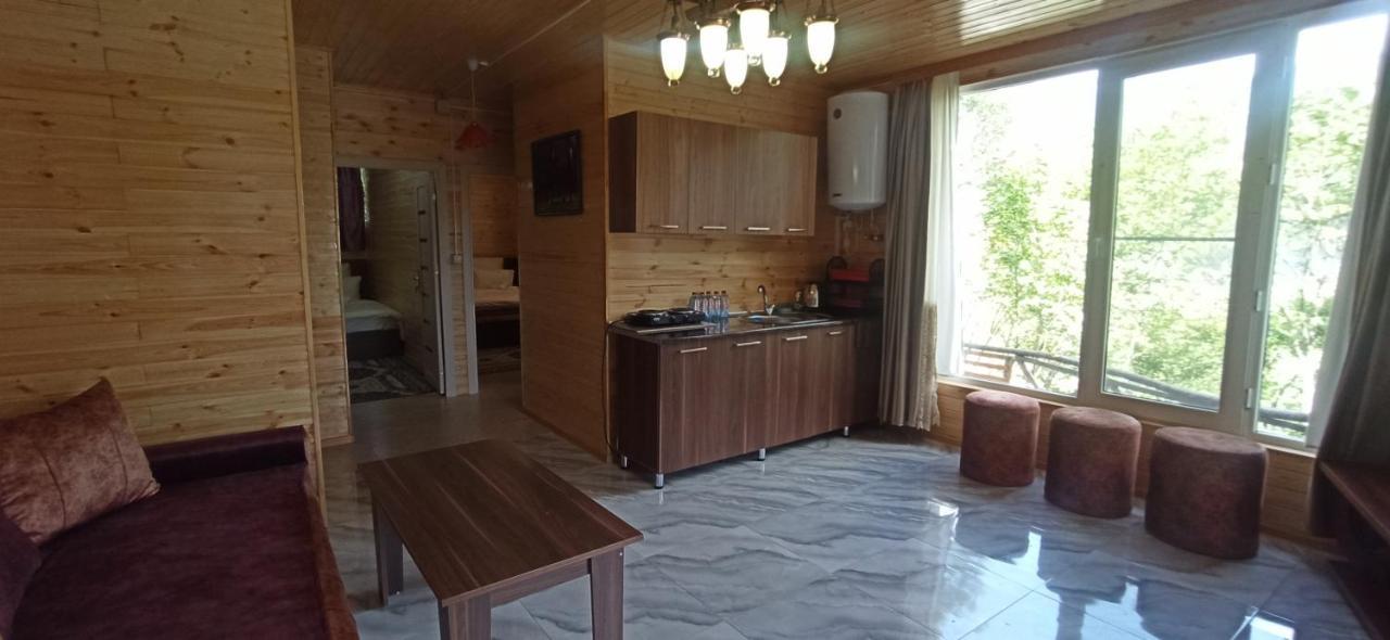 Kungut Hotel & Restaurant Şǝki Extérieur photo