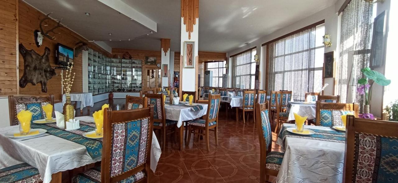 Kungut Hotel & Restaurant Şǝki Extérieur photo