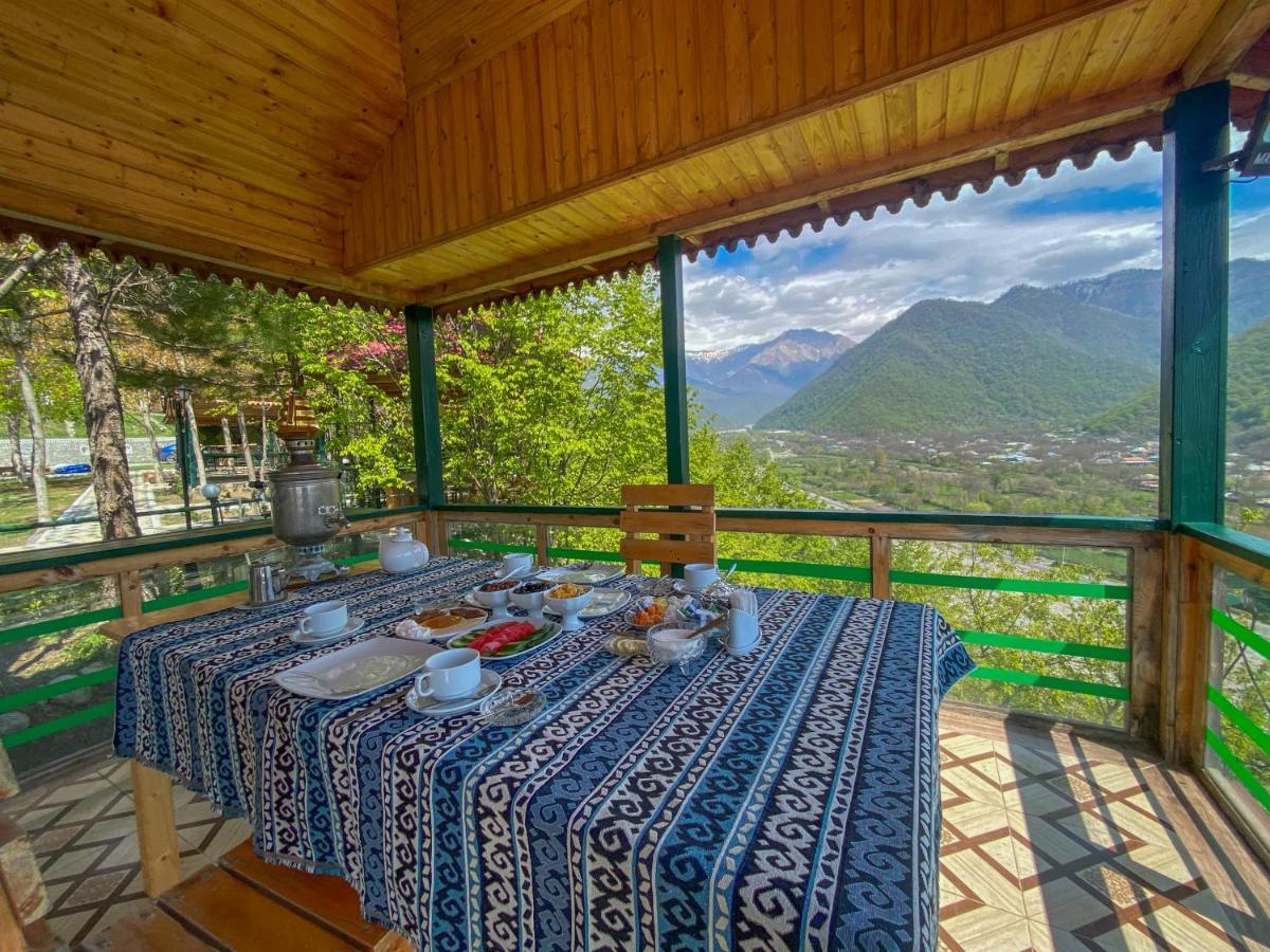 Kungut Hotel & Restaurant Şǝki Extérieur photo