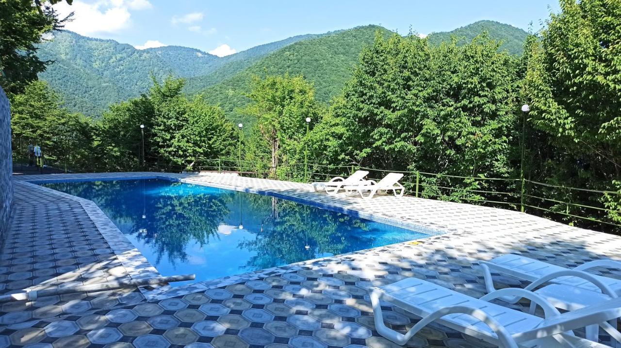 Kungut Hotel & Restaurant Şǝki Extérieur photo