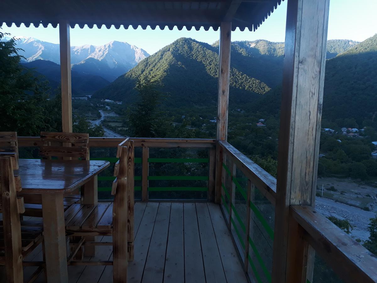 Kungut Hotel & Restaurant Şǝki Extérieur photo